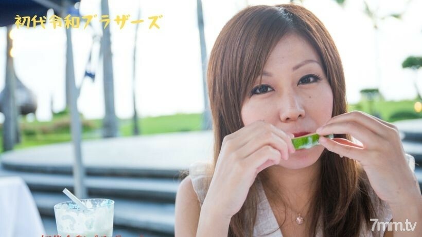RB017 我和美丽的女巫秋野千寻约会了！